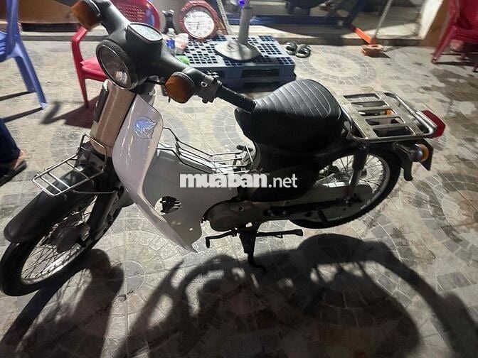 xe honda. cub 90cc nhựt dời 1981