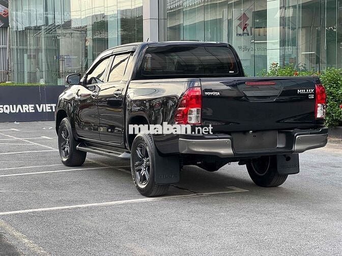 Toyota Hilux 2021 2.4E 4x2 AT - 630000 km