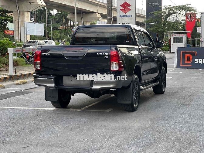 Toyota Hilux 2021 2.4E 4x2 AT - 630000 km