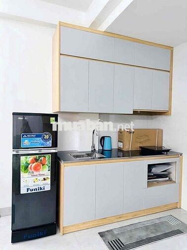 Phòng 40m2, ban công lớn, Phan Xích Long, Phú Nhuận, gần Q1, Q3
