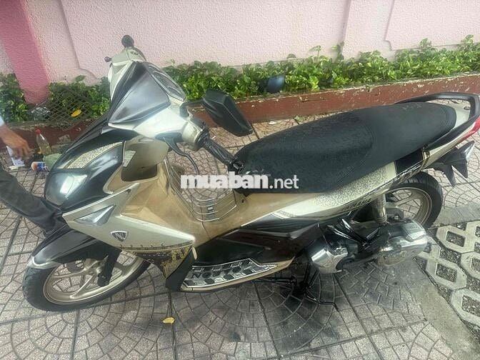 xe yamaha nouvo 4 nhựt  dời 2011