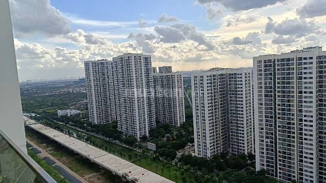 CHO THUÊ CĂN HỘ MCP 2PN 72m2 FULL NỘI THẤT 11TR