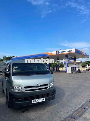 Toyota Hiace 2009 - 200000 km