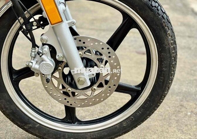 Yamaha  Yb125sp đẹp zin chất , chinh chủ,hàng hiem