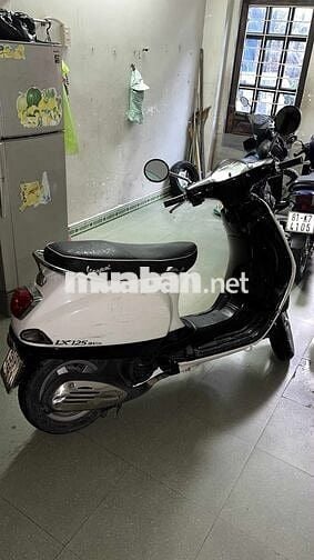 Cần bán xe vespa lx125