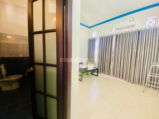  Bán nhà HXH 7m Nơ Trang Long, P.7, Bình Thạnh: 4 x 14, giá 10,7 tỷ.