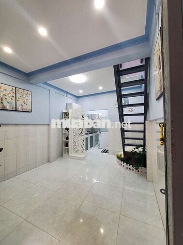 BÁN NHÀ ĐƯỜNG PHẠM THẾ HIỂN P6.Q8 HẺM THÔNG GẦN MẶT TIỀN