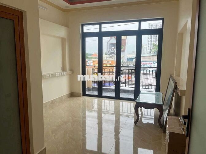 Cho Thuê Nhà 1 Trệt 4 Lầu 6PN 4x22m Mặt Tiền KD Phạm Hữu Lầu Q.7