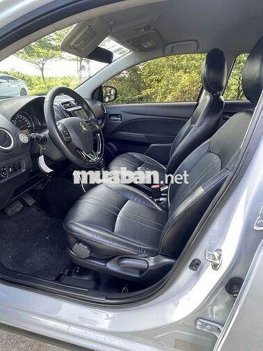 Mitsubishi Attrage 2023 Premium 1.2 CVT - 68000 km