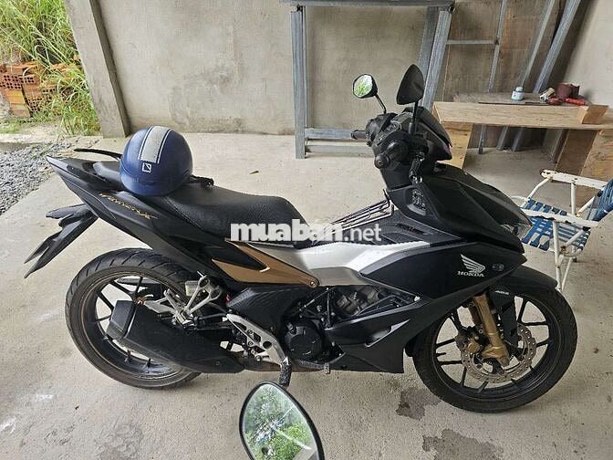 Honda Winner X Abs đời 2019 màu Đen vàng trắng.