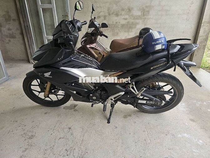 Honda Winner X Abs đời 2019 màu Đen vàng trắng.