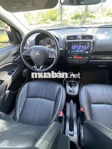 Mitsubishi Attrage 2023 Premium 1.2 CVT - 68000 km