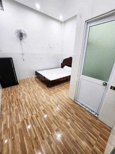 Bán Gấp Nhà Hẻm Xe Hơi, Vị Trí Đắc Địa Đường Dương Bá Trạc P1Q8 