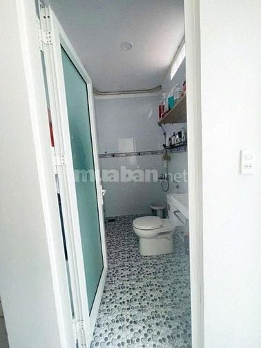 Bán Gấp Nhà Hẻm Xe Hơi, Vị Trí Đắc Địa Đường Dương Bá Trạc P1Q8 