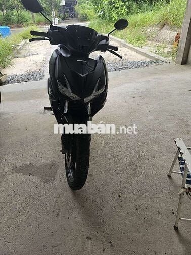 Honda Winner X Abs đời 2019 màu Đen vàng trắng.