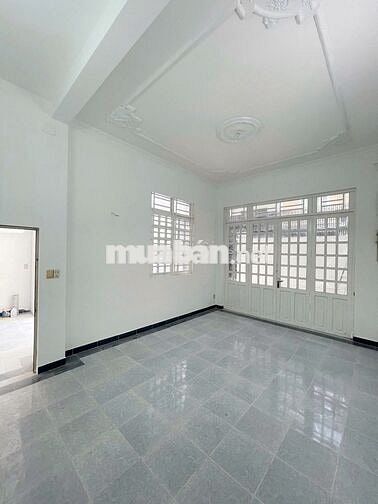 🏠 Cho Thuê Nguyên Căn HXH Hoàng Việt, P4_ 9x25m_Trệt 3 Lầu, Phòng Rộng