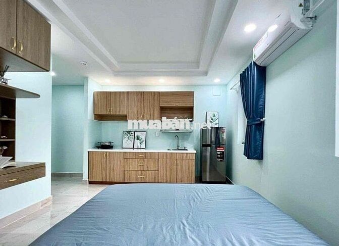 Ở Ngay Phòng 35m2 Cửa Sổ Lớn Ngay Phan Đình Phùng Gần Trung Tâm Q1 3