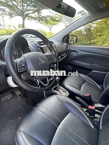 Mitsubishi Attrage 2023 Premium 1.2 CVT - 68000 km