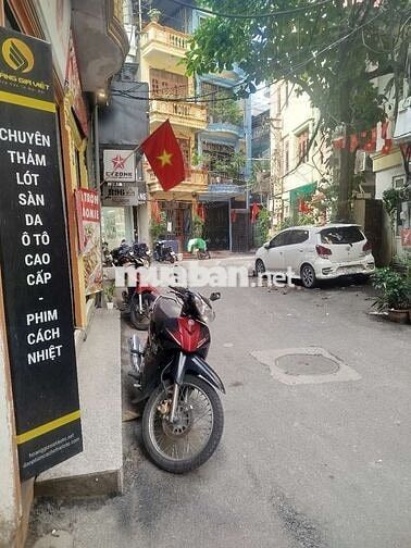 Cho thuê văn phòng hoặc gia đình ở