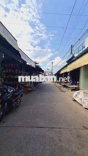 Bán gấp đất thổ cư, sổ riêng, mặt tiền đường nhựa