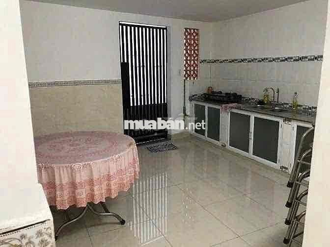 🏠NHÀ THUÊ HẺM VÕ VĂN KIỆT Q1 2PN 2WC GIÁ CHỈ 13TRIỆU.NHÀ TRỐNG SẠCH SẼ