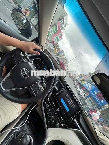 Dư dùng bán Toyota Camry 2.0 Date 2022 - Nhập