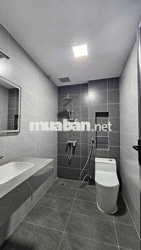 Bán nhà NGỌC THUỴ ngõ nông và siêu rộng,GARA Ô TÔ