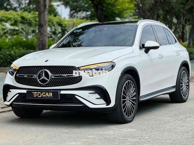 Mercedes Benz GLC300 4Matic 2023 Lướt Nhẹ