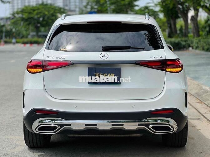 Mercedes Benz GLC300 4Matic 2023 Lướt Nhẹ