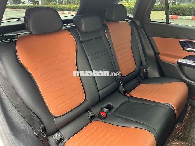 Mercedes Benz GLC300 4Matic 2023 Lướt Nhẹ