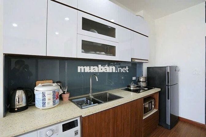 Cho thuê Căn Hộ cao cấp full nội thất tại Ngõ 31 Xuân Diệu .7.000.000