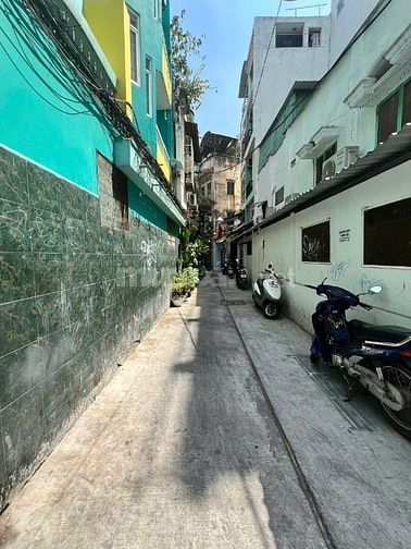 Bán nhà hẻm 100 Trần Hưng Đạo - Q1