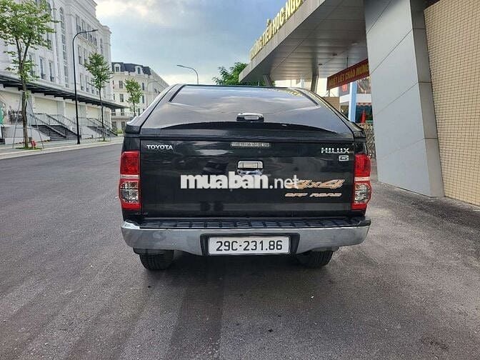 Bán Toyota Hilux 2013 2.5E 4x2 MT