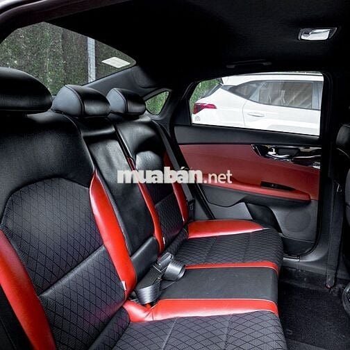 KIA CERATO PREMIUM 2021
