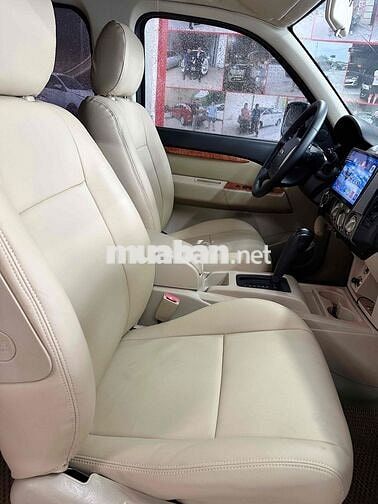 Ford Everest 2012 Limited máy Dầu số tự động 7 chỗ