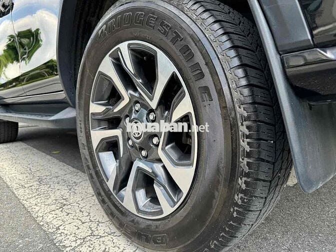 Toyota Fortuner 2020 Legender 2.4AT  - 66000 km