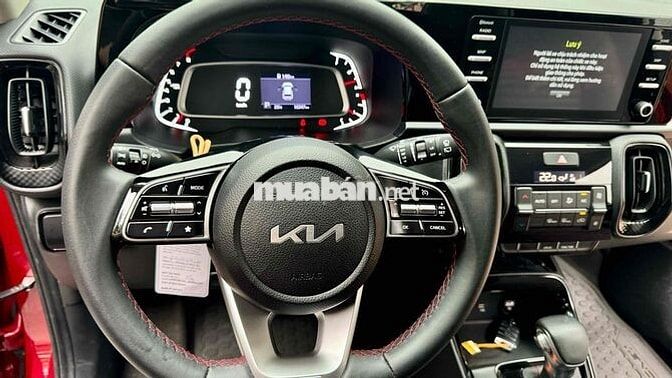 Kia Sonet 2023 Luxury 1.5 AT - 16000 km