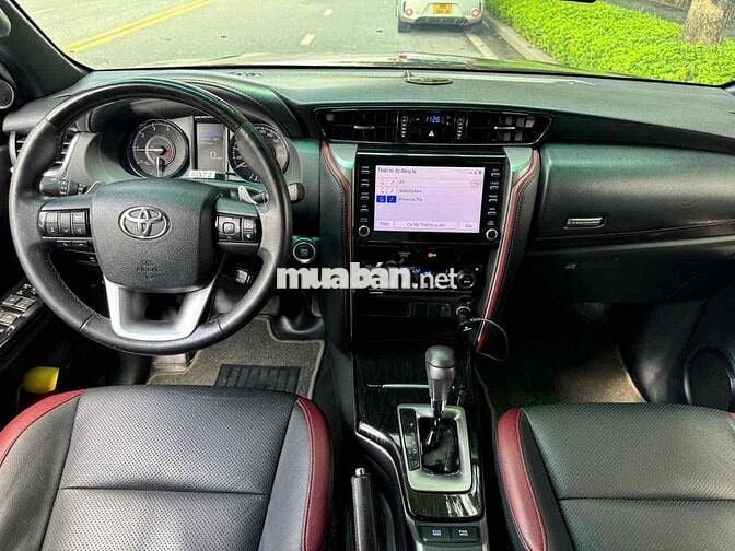 Toyota Fortuner 2020 Legender 2.4AT  - 66000 km