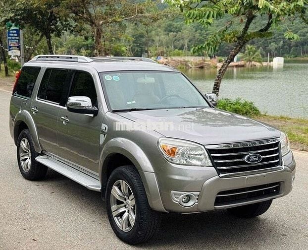 Ford Everest 2012 Limited máy Dầu số tự động 7 chỗ