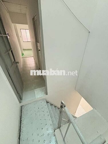 NHÀ 1TRỆT 1LẦU -  51 M2- 4PN - HẺM THÔNG