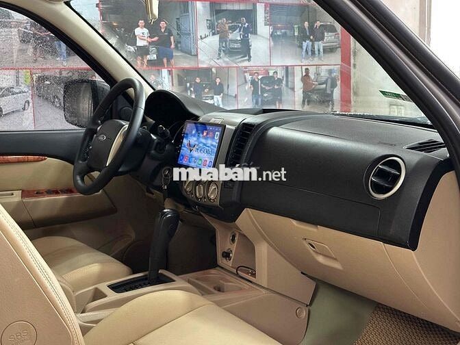 Ford Everest 2012 Limited máy Dầu số tự động 7 chỗ