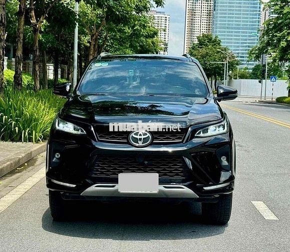 Toyota Fortuner 2020 Legender 2.4AT  - 66000 km