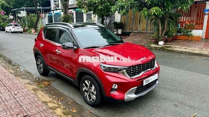 Kia Sonet 2023 Luxury 1.5 AT - 16000 km