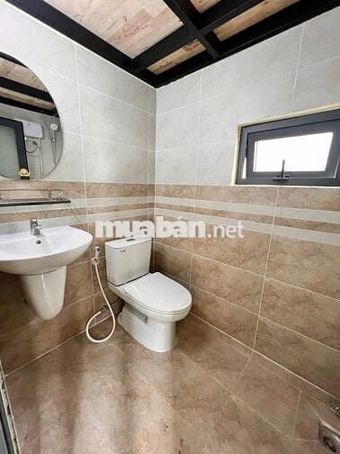GÁc LỬNG 25M2 FULL NỘI THẤT GẦN CV LÀNG HOA, ĐH CÔNG NGHIỆP