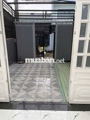 Nhà Nguyên Căn 90m2 TX33 Hẻm Xe tải Gần Chợ,TRường Học,Ưu Tiên lâu dài