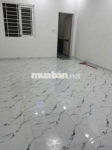 Nhà Nguyên Căn 90m2 TX33 Hẻm Xe tải Gần Chợ,TRường Học,Ưu Tiên lâu dài