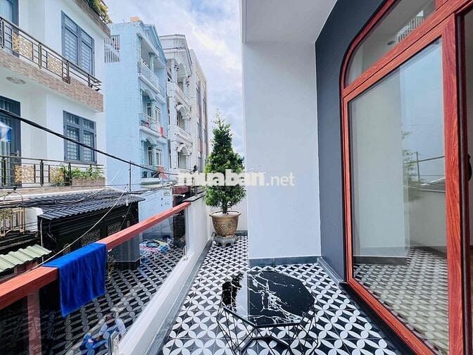NHÀ SHR MỚI NGAY CHỢ FULL NT HXH CỰC MỀM
