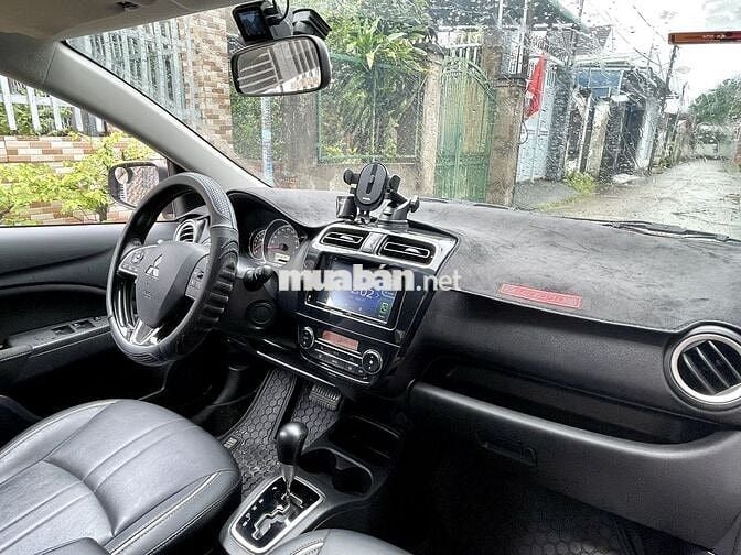 Mitsubishi Attrage 2020 1.2 CVT - 60000 km