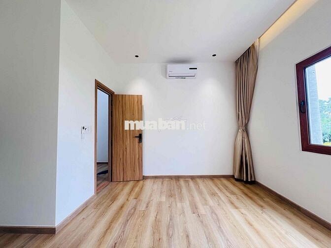NHÀ SHR MỚI NGAY CHỢ FULL NT HXH CỰC MỀM