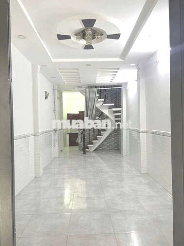 NHÀ CHO THUÊ ÂU DƯƠNG LÂN , HẺM XE HƠI